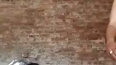 Uncle fucking mature bhabhi village sex latest clip