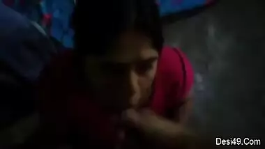 Today Exclusive- Horny Desi Bhabhi Blowjob