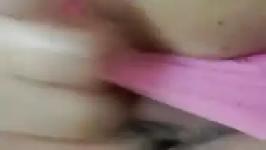 Indian aunty showing her mature pussy