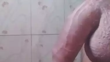 Indian cock pissing