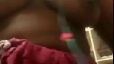 Green Saree Horny Desi Aunty Video Call