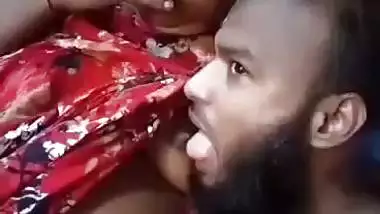 Bangladeshi porn bhabhi boob sucking viral clip