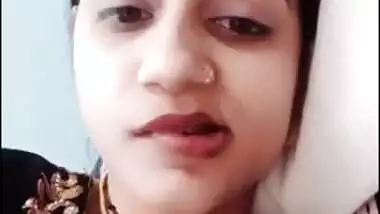 Indian beautiful married aunty in imo video call