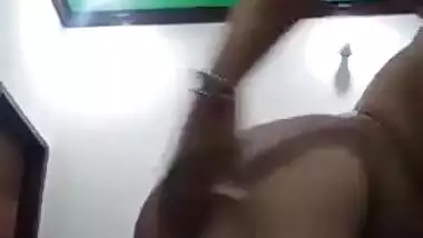 Desi aunty nice body
