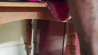 Man fucks a lady like a bull and shoots a desi sex video