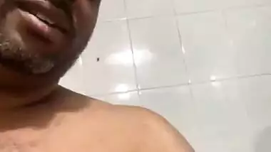 Indian Hot Couple Romance In Bathroom