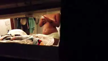 Indira Voisine Nude spycam clip