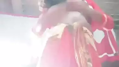 Beautiful village bhabhi showing