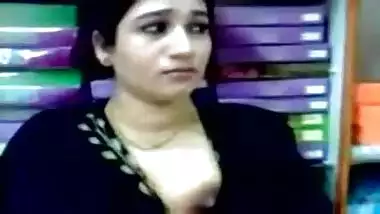 पाकिस्तानी पोर्न के तुबे लड़की 2