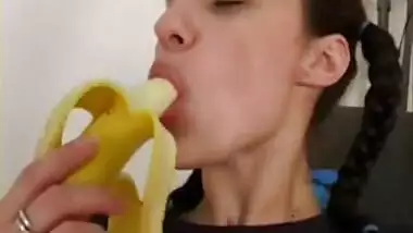 BANANA SEX