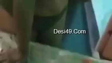 Today Exclusive- Cute Desi Girl Showing Her Boobs