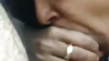 Pro Sucker Desi Aunty Sucking