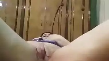 Desi Fingering After Bath