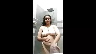 kerala girl irfana undressing