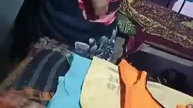 Desi Saree Bhabhi Changing