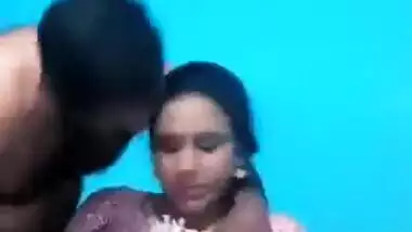 Shy tamil housewife show her boobs 