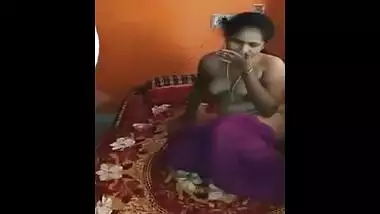 Mature Indian wife extramarital home sex affair on hidden cam