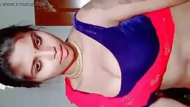 Tamil Girl’s Hot Dance Video On TikTok