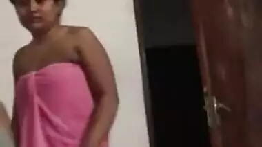 Sexy lankan Wife Video