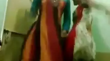 Pakistani Sexy NOT aunties Enjoy Dance