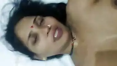 Super sexy bhabhi fucking MMS movie scene scandal