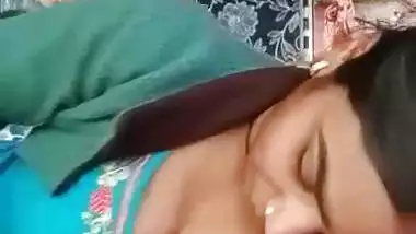 Desi girl sucking lover cock