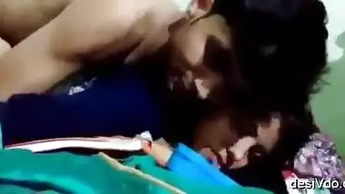 Indian guy fucking his wife from back