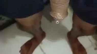 Pissing Nude Indian Boy