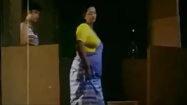 Cute mallu shakeela seducing teen boy