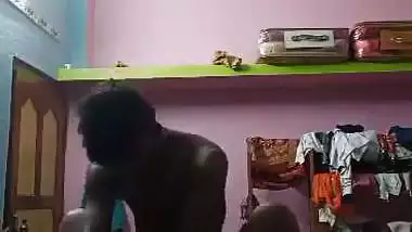 The guy fucks his desi stepsister in a Telugu sex video
