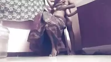 Indian Hidden Cam Showing Horny Aunty And Servant’s Sex