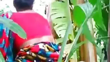 Desi Bhabhi riding in jungle