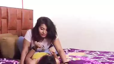 Step sister and cousin sis || lesbian sex ||...