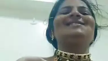 Sexy Bhabhi Blowjob and Ridding Dick Part 2