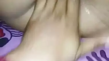 Bhabi Boob Pressing and Fingering