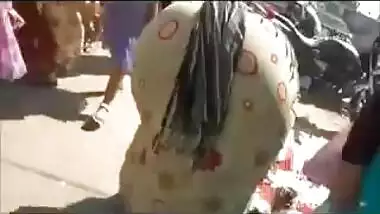 भारतीय सेक्सी हिन्दी विडियो सड़क लूट दृश्यरतिक