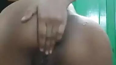 HORNY INDIAN DESI GF SELFPLAY