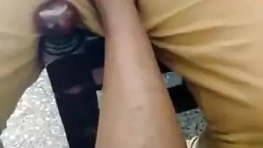 Chennai IT Tamil girl Jenifer footjob