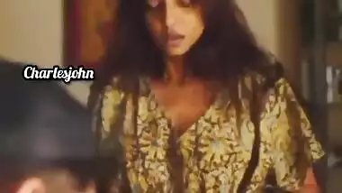 Bollywood actress Radhika apte showing her hairy pussy