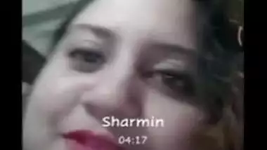 Unfaithful Married Bangladeshi Beautiful Bhabi From Narayanganj Showing On videoCall With Lover