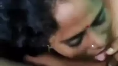 Indian Hot Desi Bhabhi Blowjob