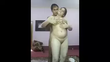 Desi aunty could not resist when her son bangs her