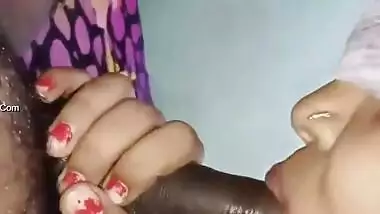 Today Exclusive- Horny Bhabhi Blowjob