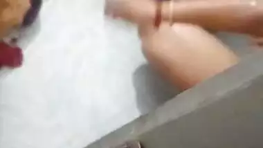 Desi girl bath video