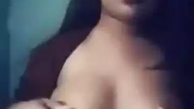 Desi Sexy Girl Playing With Her Boobs Part 3