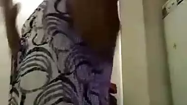 Indian bhabhi hot fingering