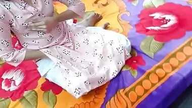 गधे की साइज़ का बड़ा काला लंड लिया चुदासी इंडियन हॉट गर्ल ने
