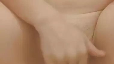 Big boobs Indian girl nude fingering viral show