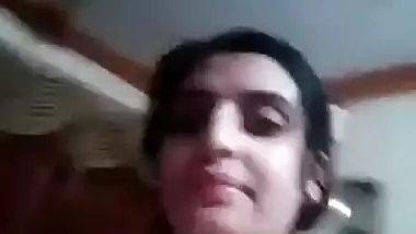 Beautiful Paki Wife New Selfie Clip