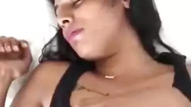 Sexy Lankan Girl Exposed